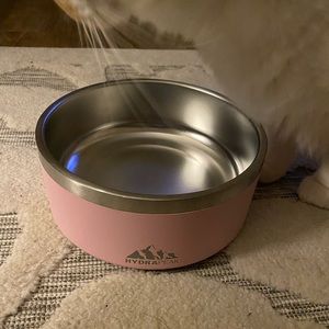Pink with silver Hydrapeak dog bowl